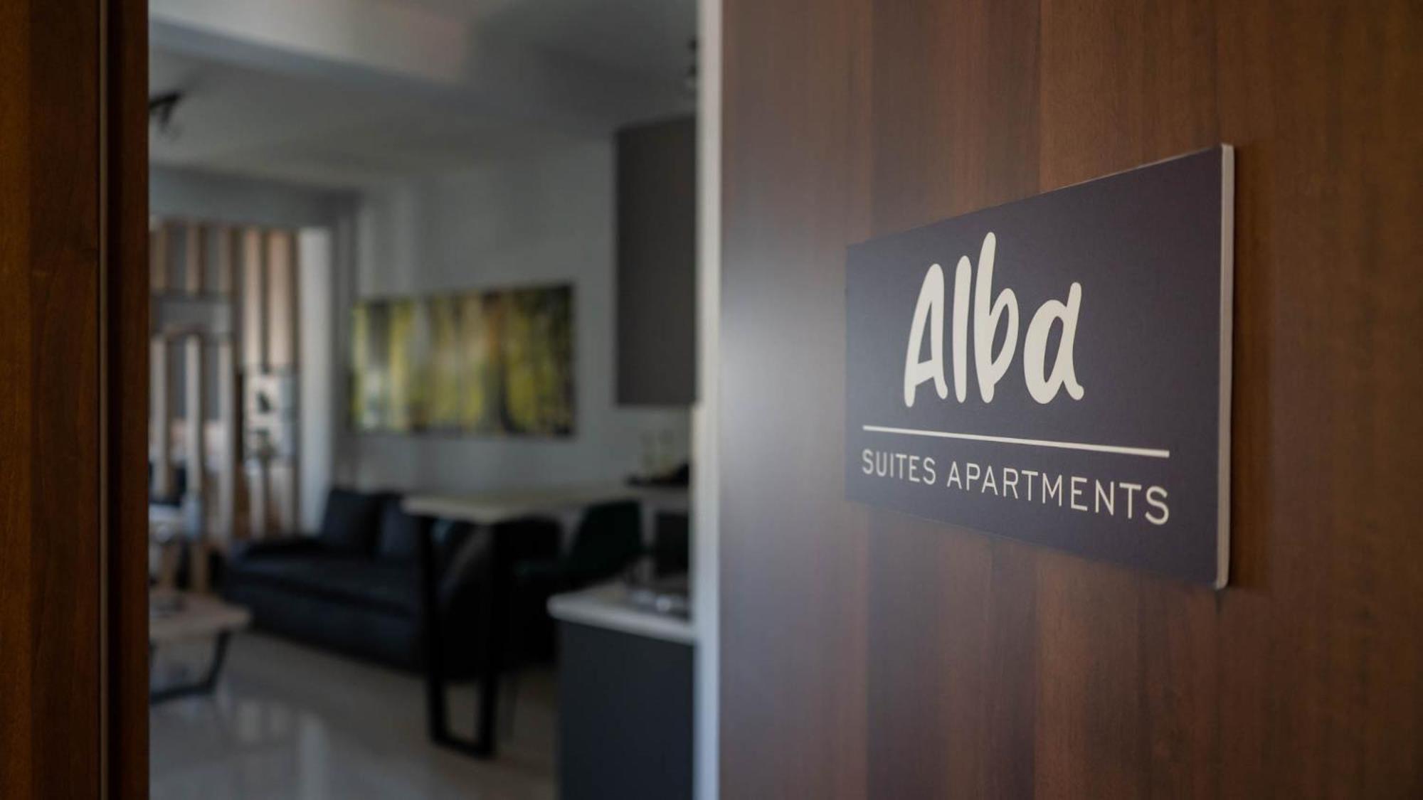 Alba Suite Apartment Каламбака Екстер'єр фото